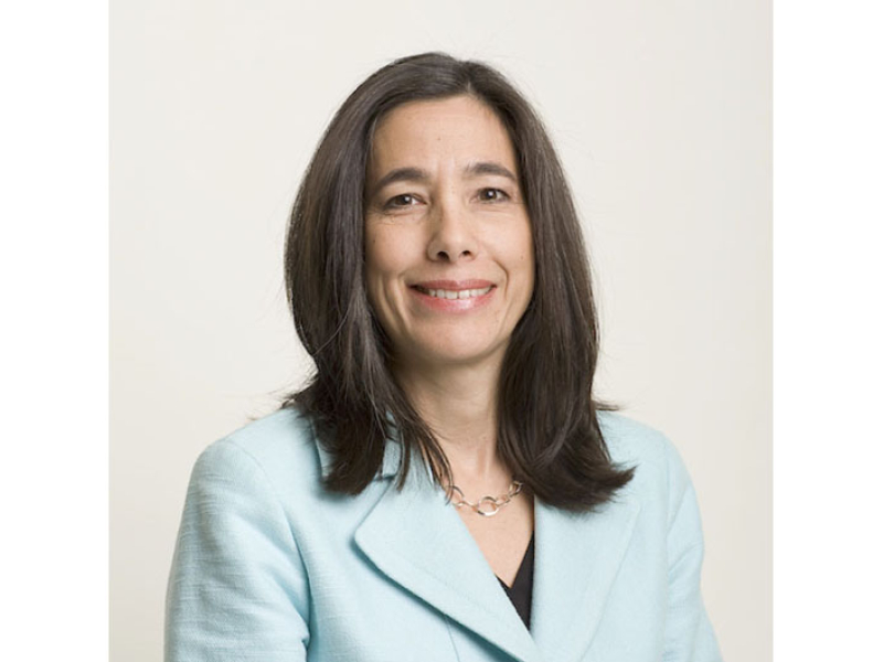 Leslie John head shot